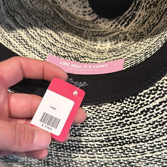 Brand new, never worn Charlie straw hat - Picture 10 of 10